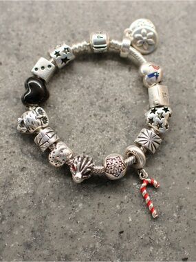 Pandora Bracelet with Charms (Hearts, Stars, Red theme)